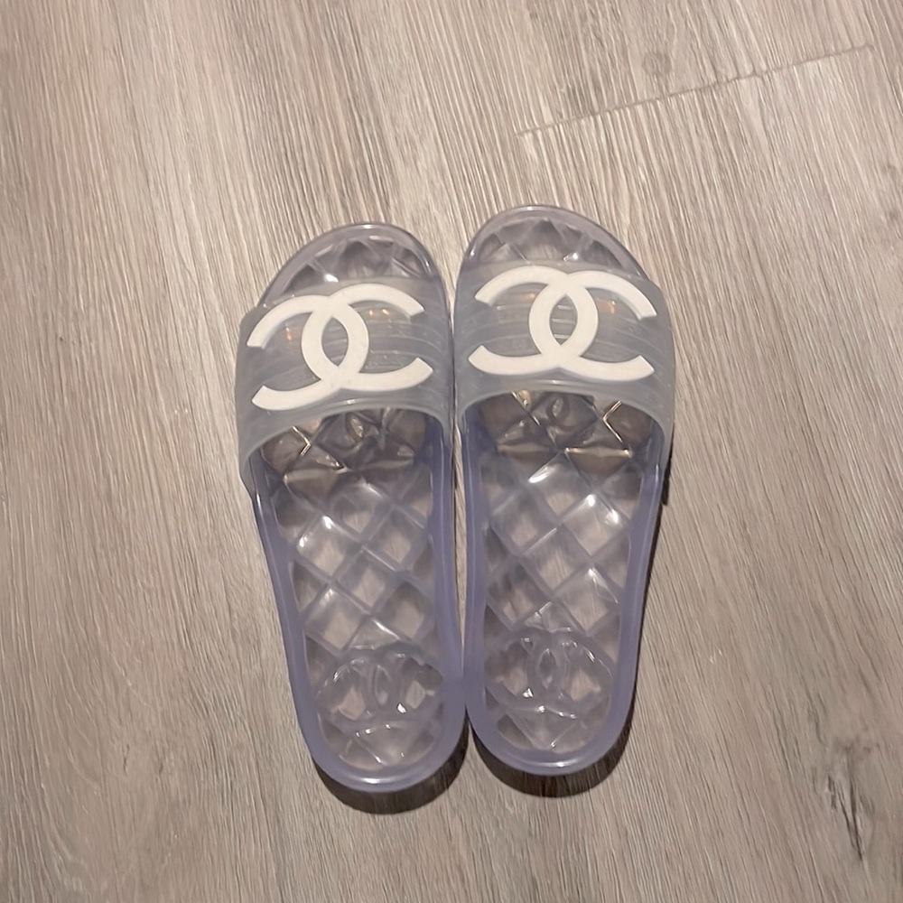 Chanel slides